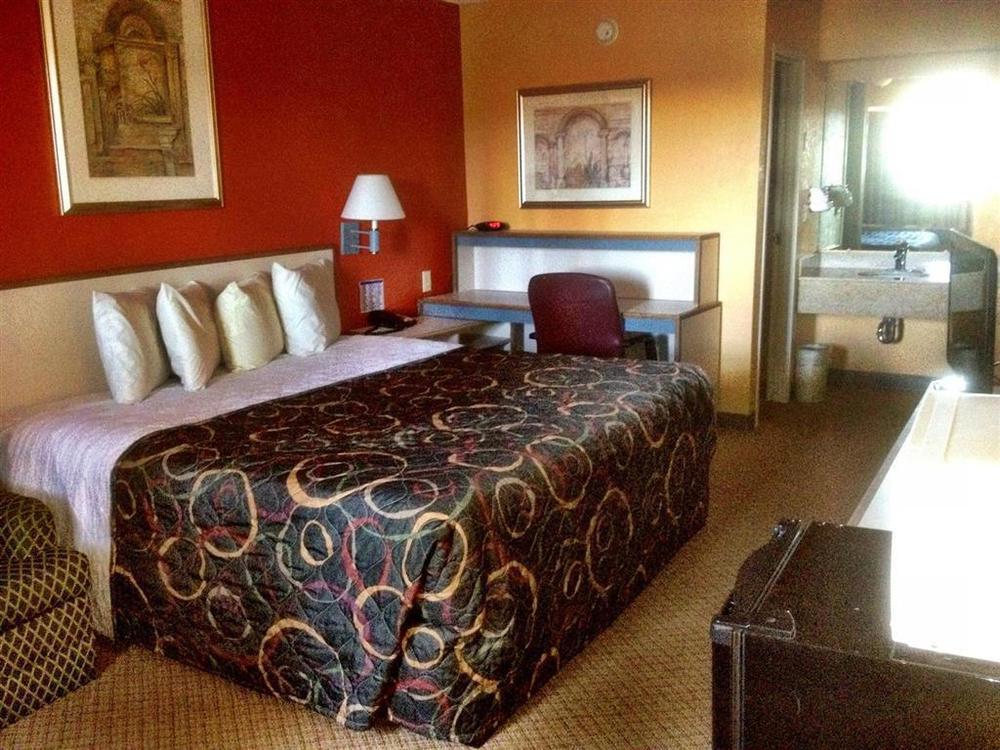 Americas Best Value Inn And Suites Little Rock Bilik gambar