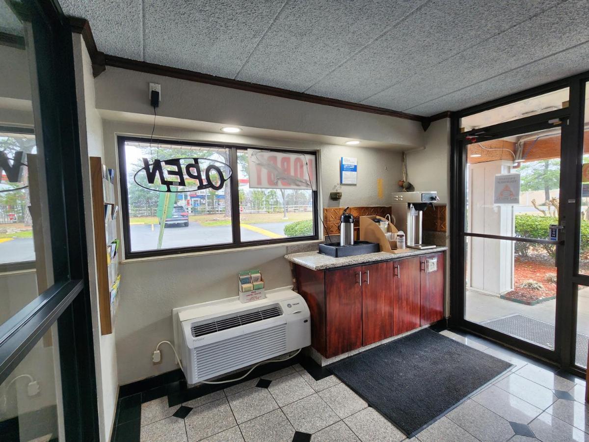 Americas Best Value Inn And Suites Little Rock Luaran gambar